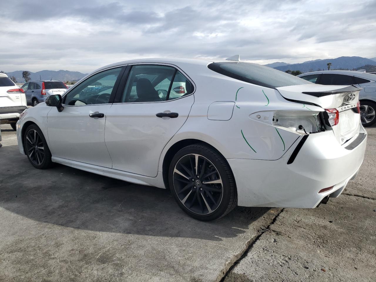 2019 TOYOTA CAMRY XSE - Фото 2