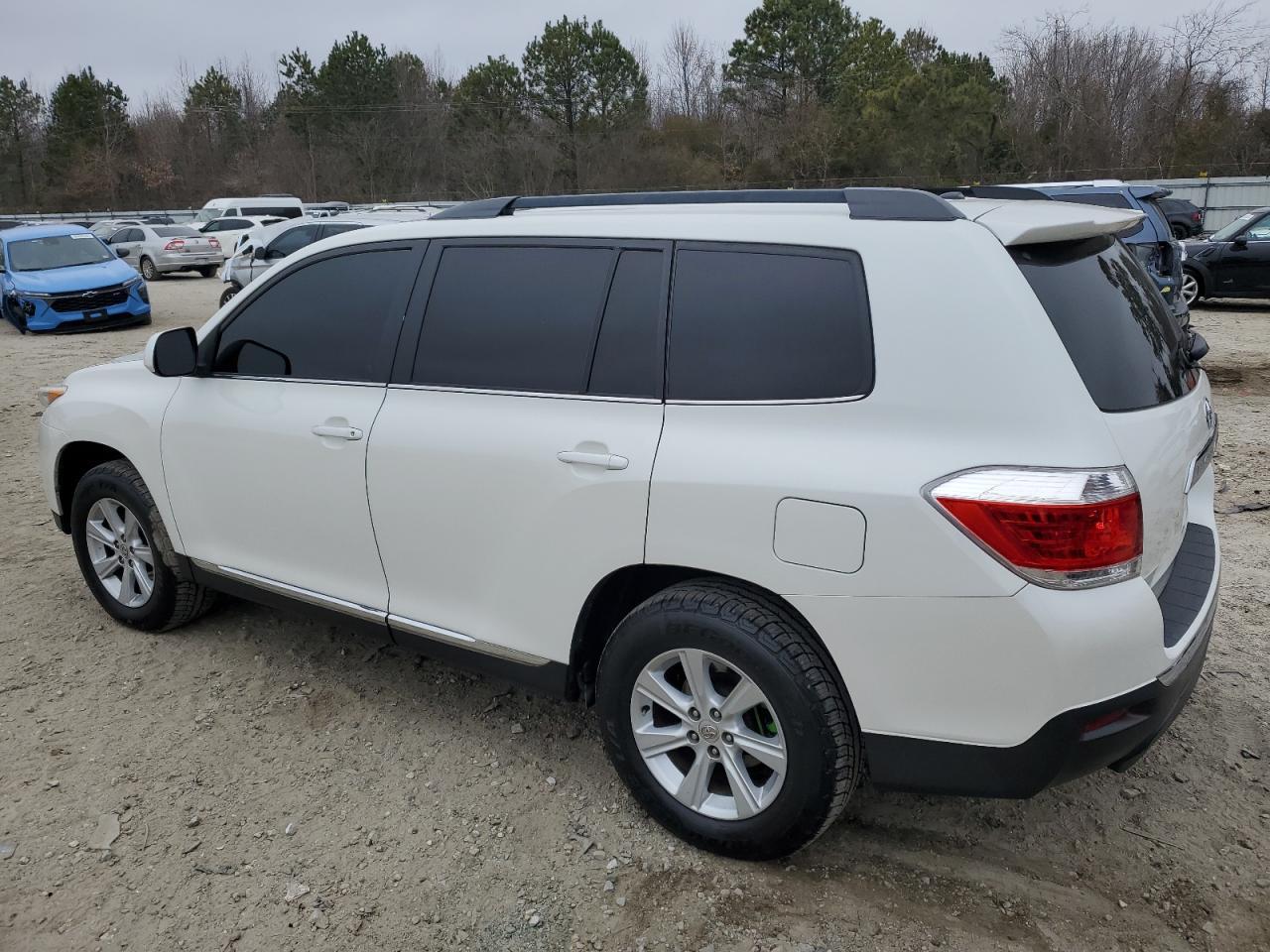2011 TOYOTA HIGHLANDER - Фото 2