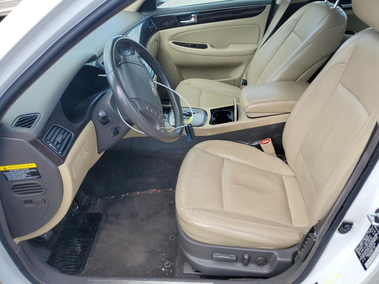 2011 HYUNDAI GENESIS 3. - Фото 7