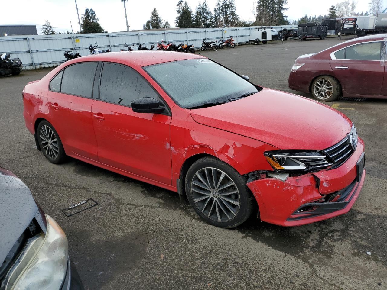 2016 VOLKSWAGEN JETTA SPOR - Image 4