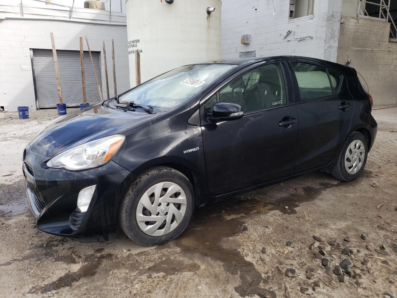 2016 TOYOTA PRIUS C