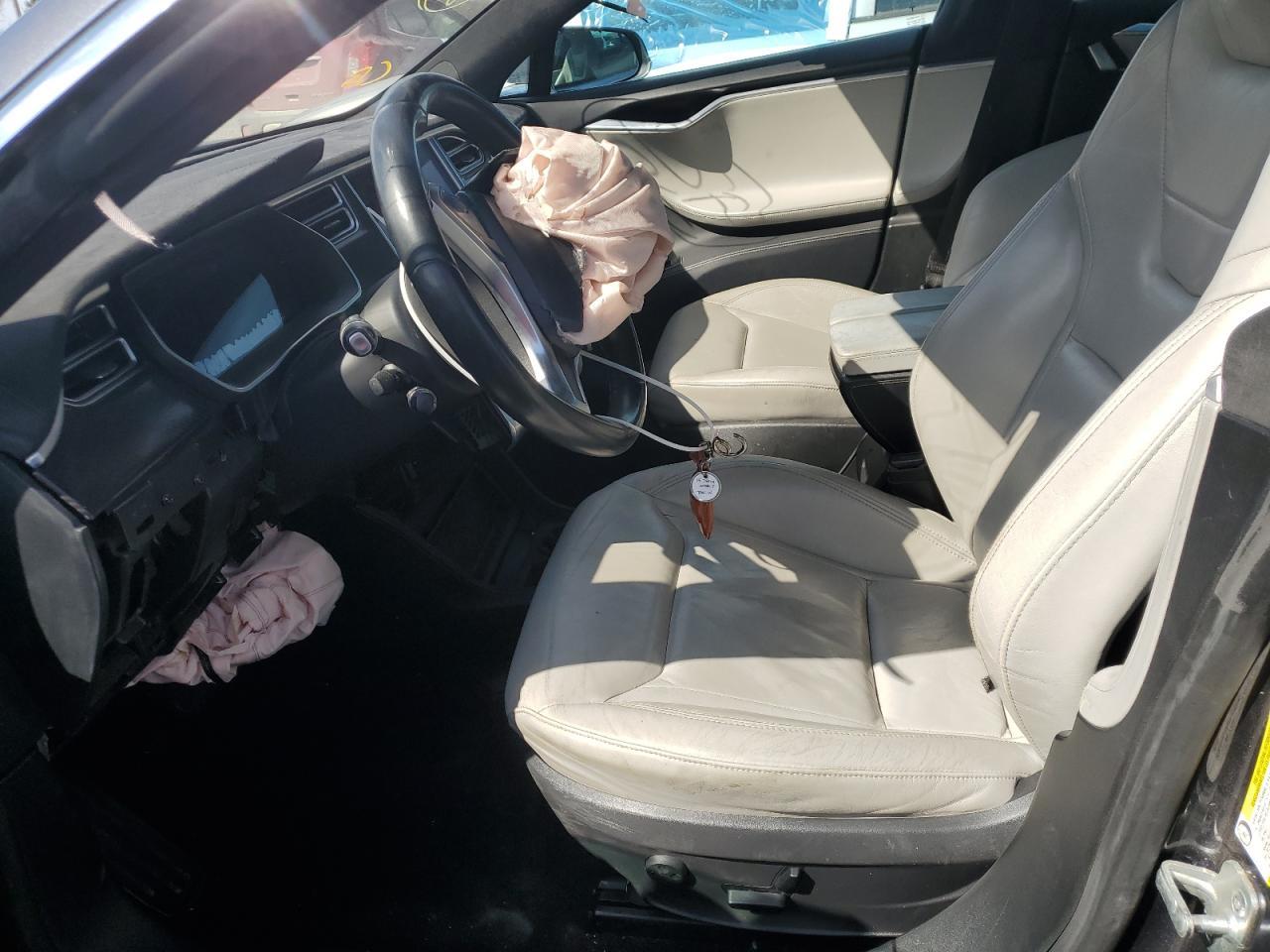2015 TESLA MODEL S - Image 7