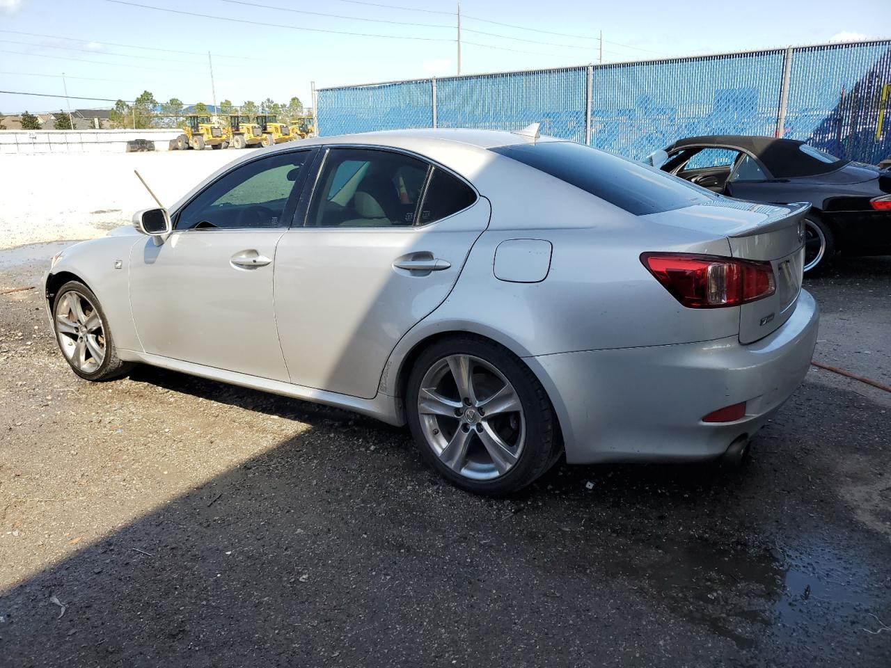 2011 LEXUS IS 250 - Image 2