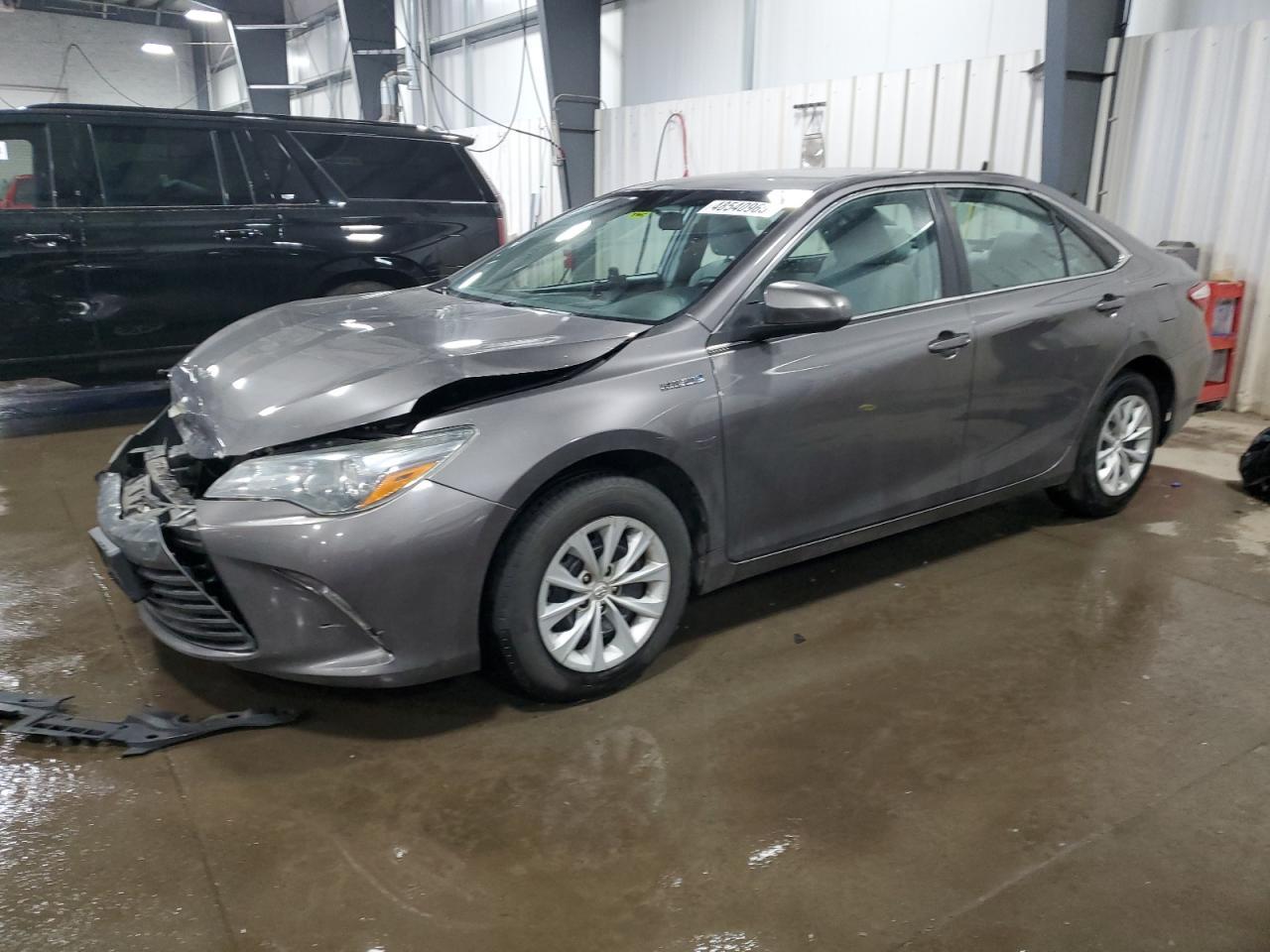 2016 TOYOTA CAMRY HYBR
