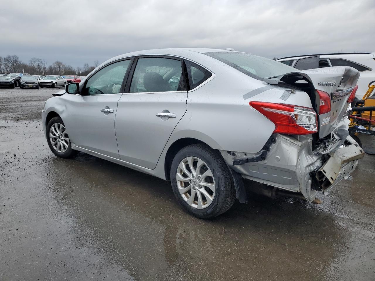 2017 NISSAN SENTRA S - Фото 2