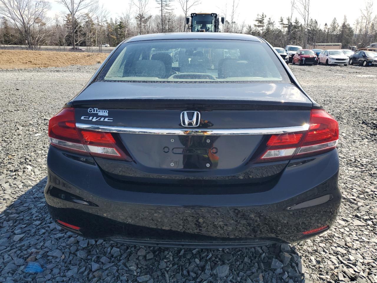 2015 HONDA CIVIC LX - Фото 6