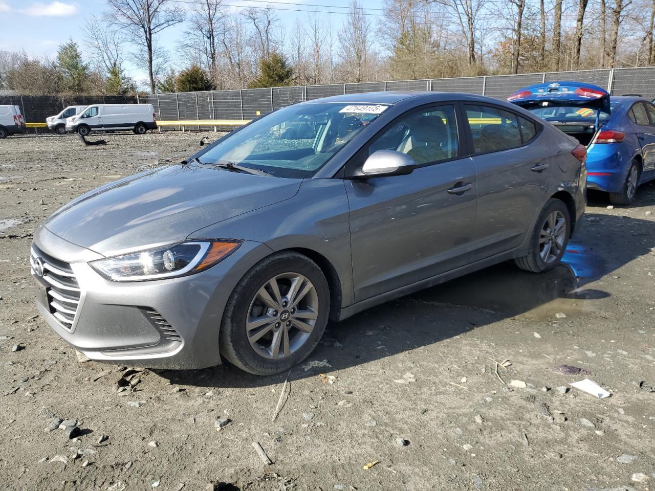 2018 HYUNDAI ELANTRA SE