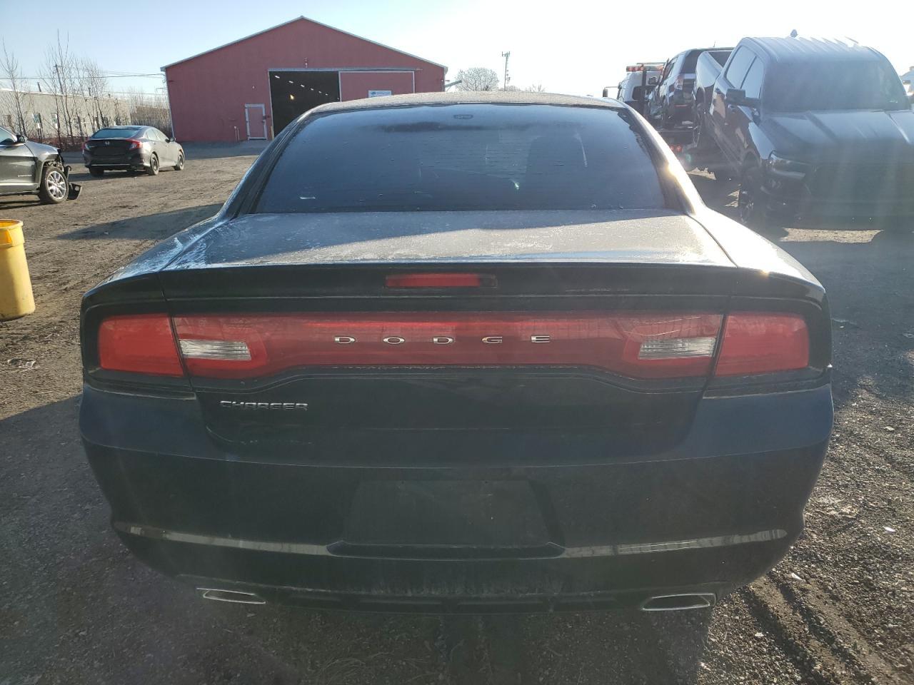 2014 DODGE CHARGER SE - Image 6