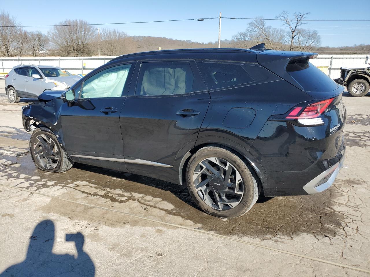 2023 KIA SPORTAGE S - Image 2