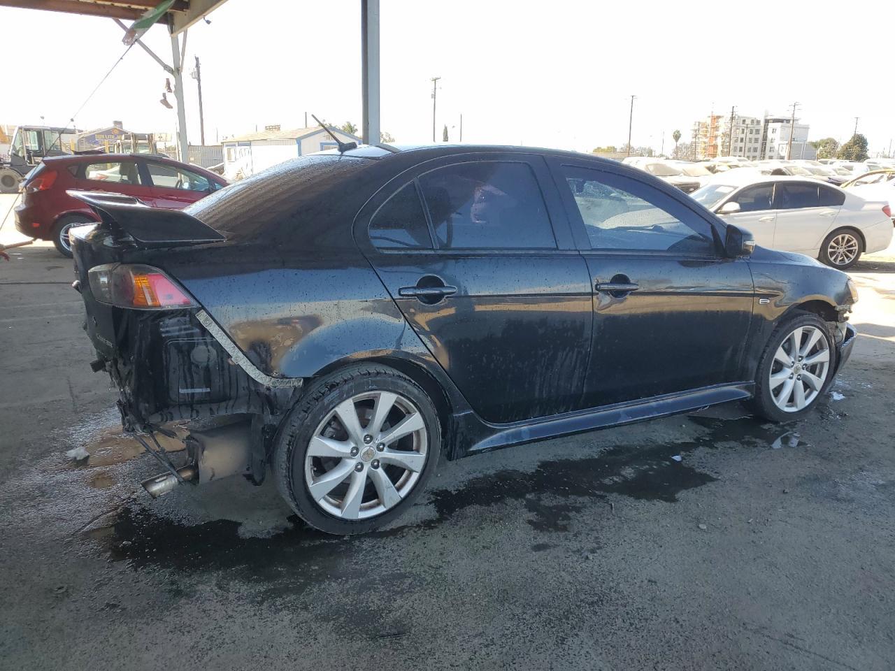 2015 MITSUBISHI LANCER GT - Image 3