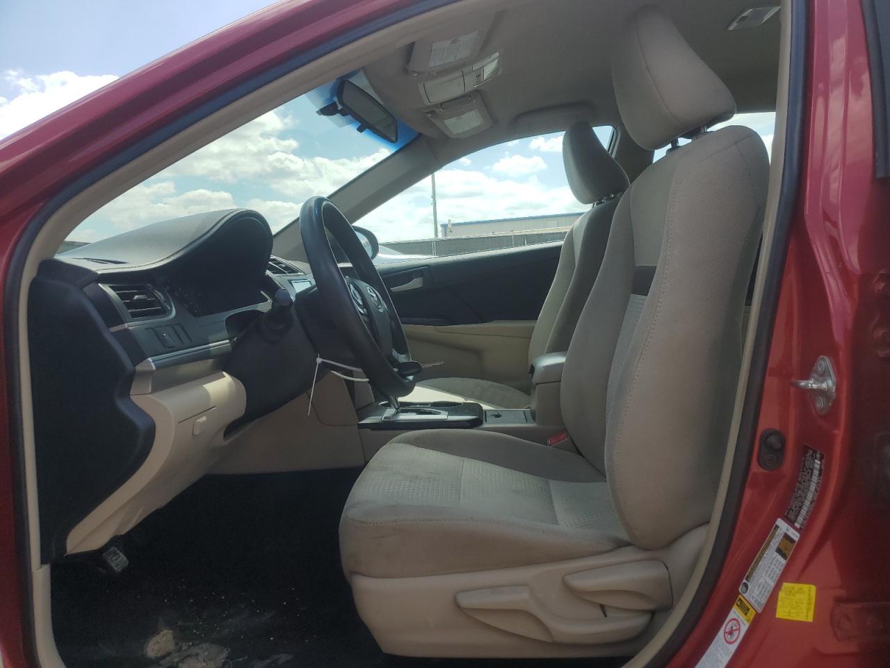 2014 TOYOTA CAMRY L - Фото 7