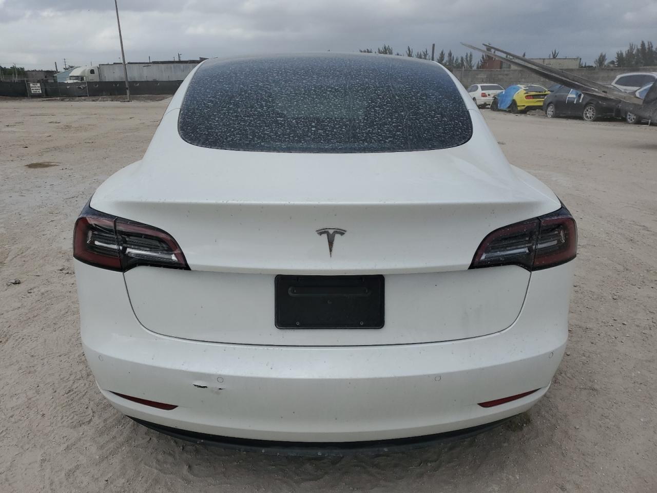 2022 TESLA MODEL 3 - Image 6