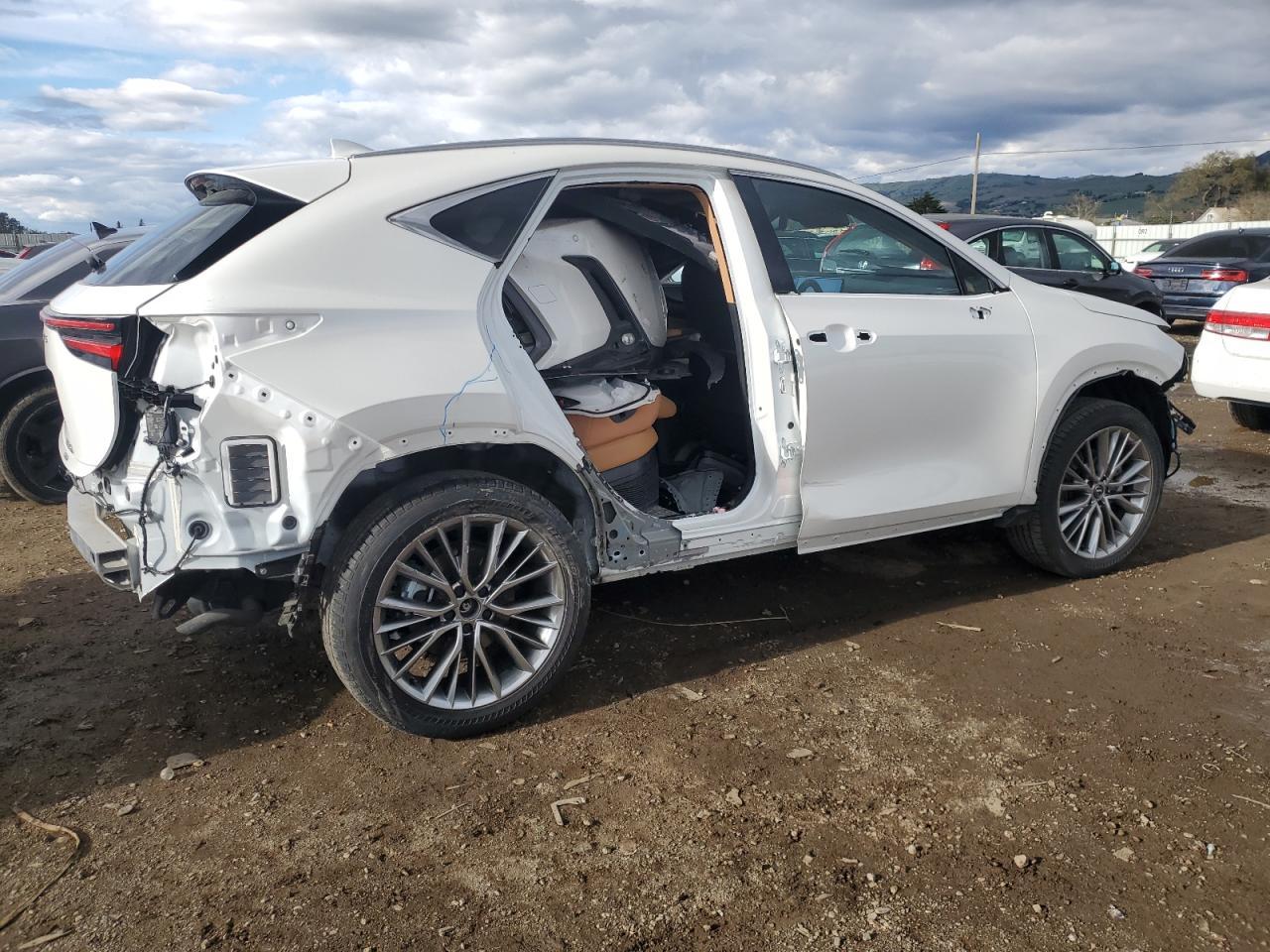 2024 LEXUS NX 350H BA - Image 3