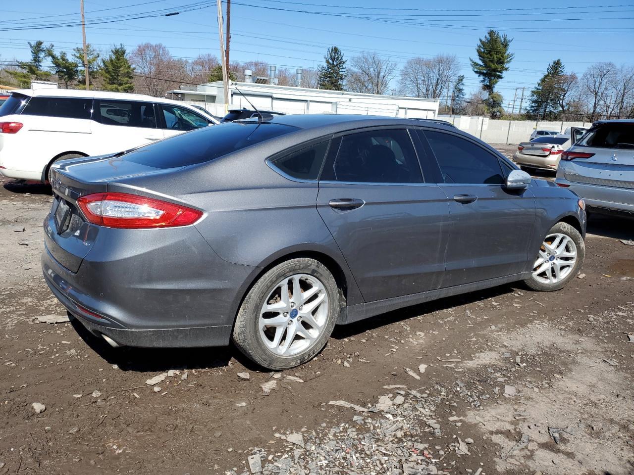 2013 FORD FUSION SE - Image 3