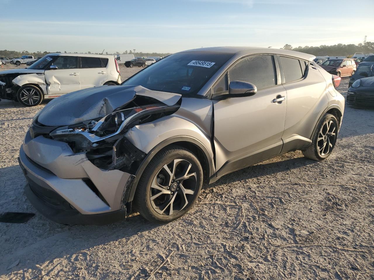 2018 TOYOTA C-HR XLE
