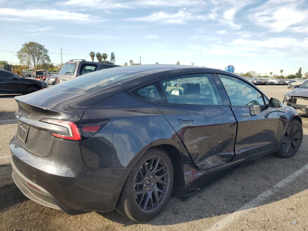 2024 TESLA MODEL 3 - Image 3