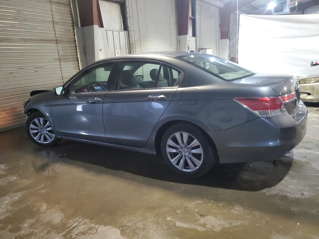 2012 HONDA ACCORD EXL - Image 2
