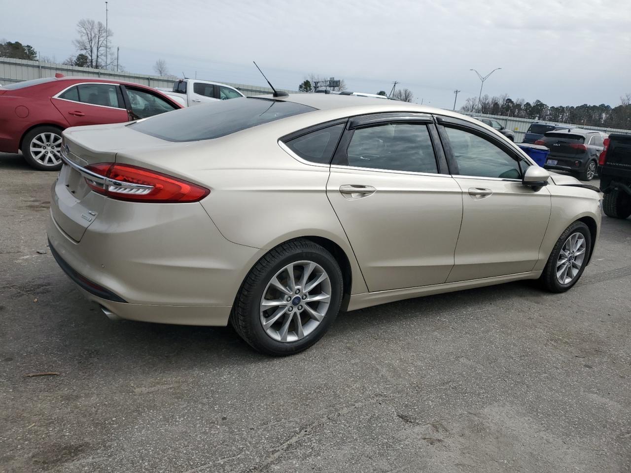 2017 FORD FUSION SE - Фото 3