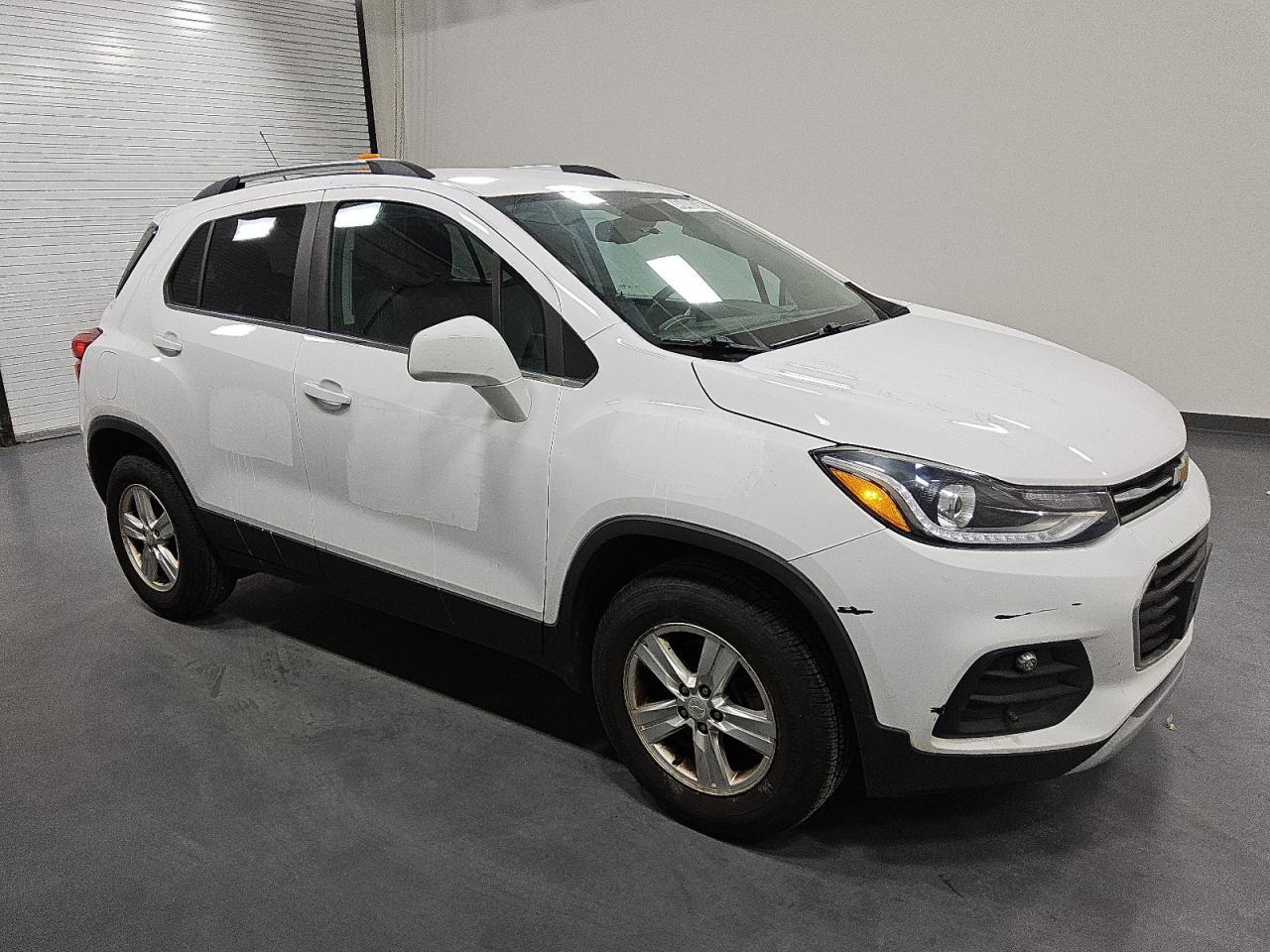 2019 CHEVROLET TRAX 1LT - Фото 4