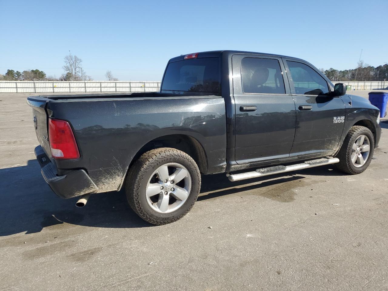 2017 RAM 1500 ST - Image 3