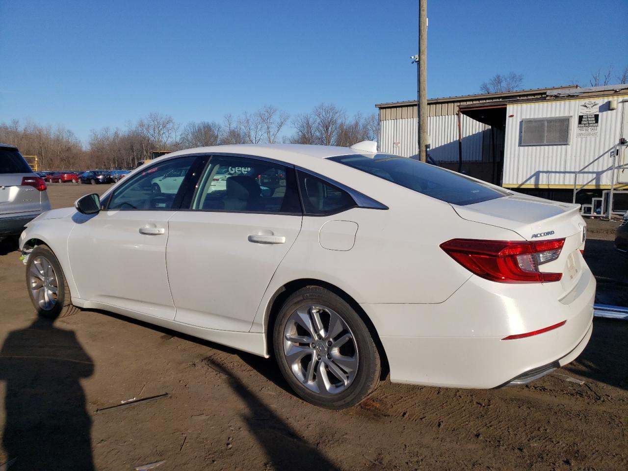 2018 HONDA ACCORD LX - Image 2
