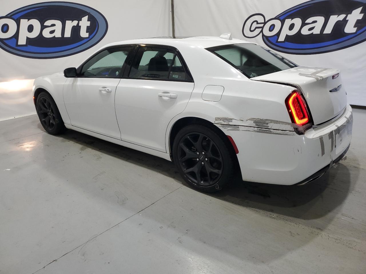 2023 CHRYSLER 300 S - Image 2