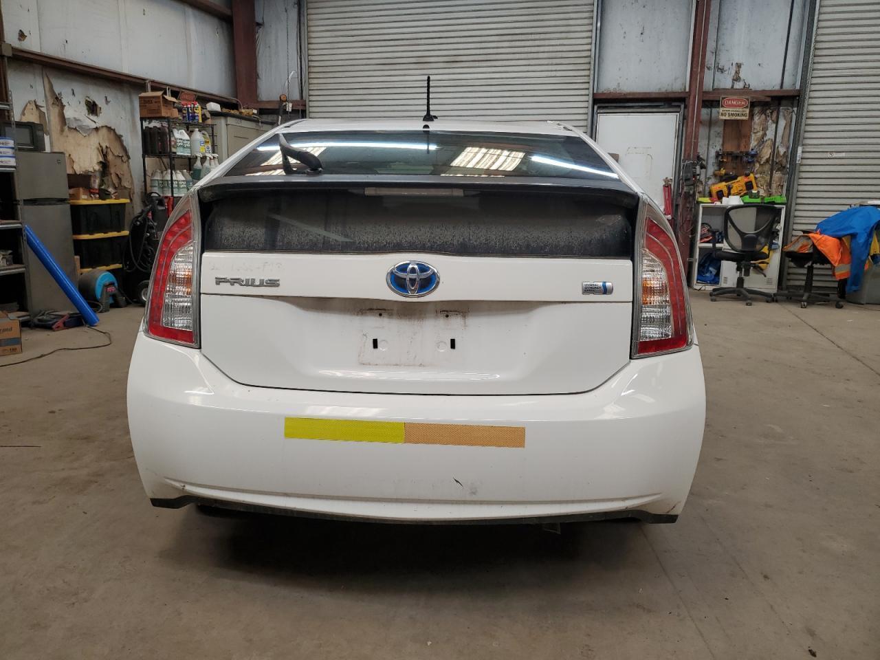 2013 TOYOTA PRIUS - Фото 6