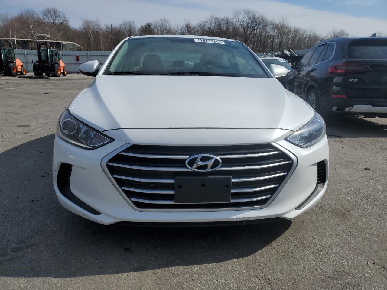2018 HYUNDAI ELANTRA SE - Фото 5