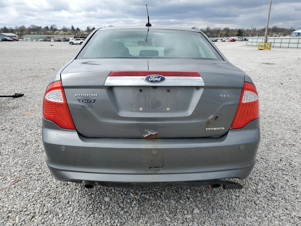 2011 FORD FUSION SEL - Image 6