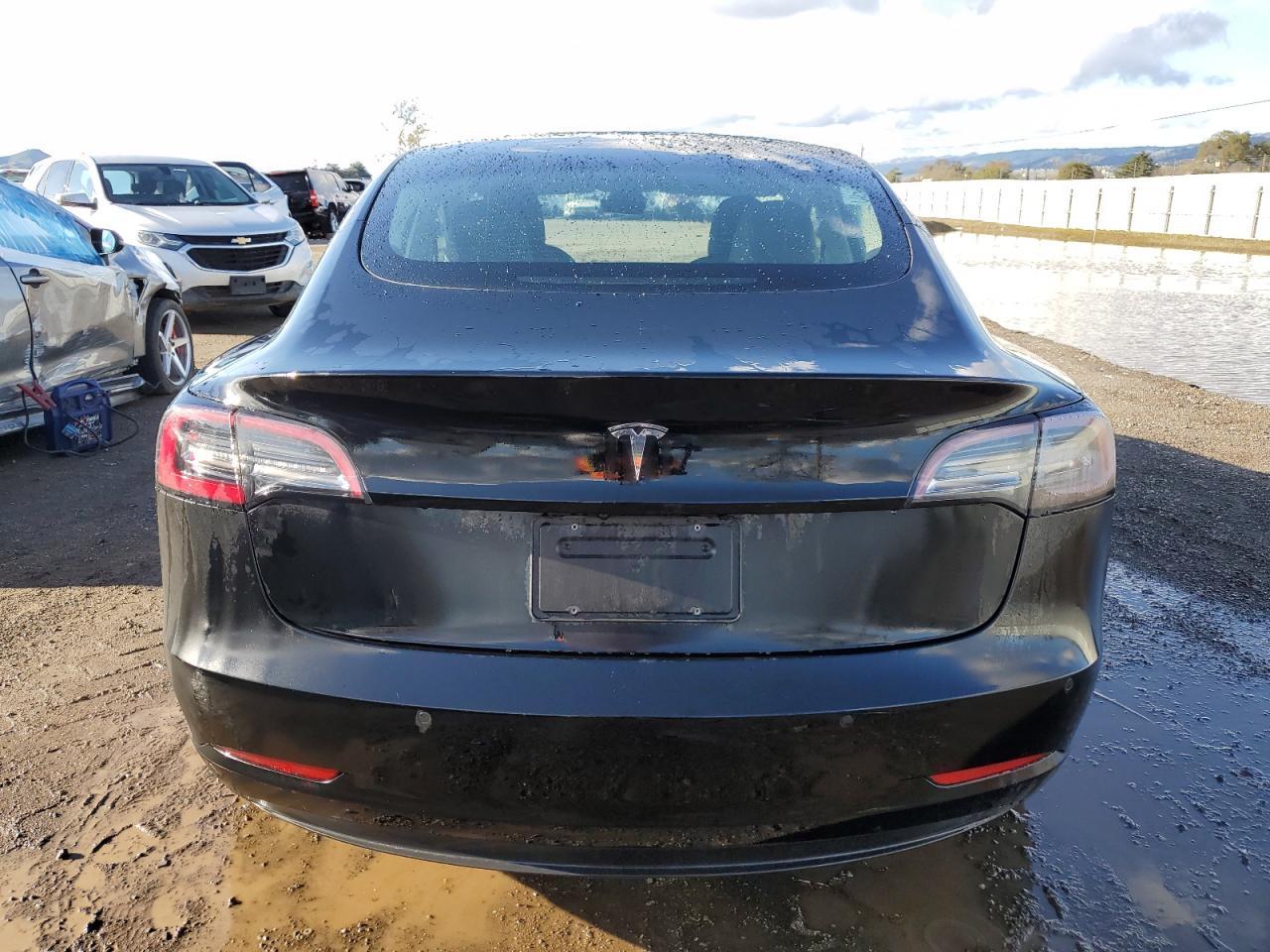 2022 TESLA MODEL 3 - Image 6