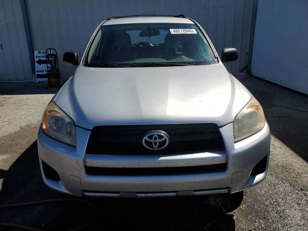 2011 TOYOTA RAV4 - Image 5