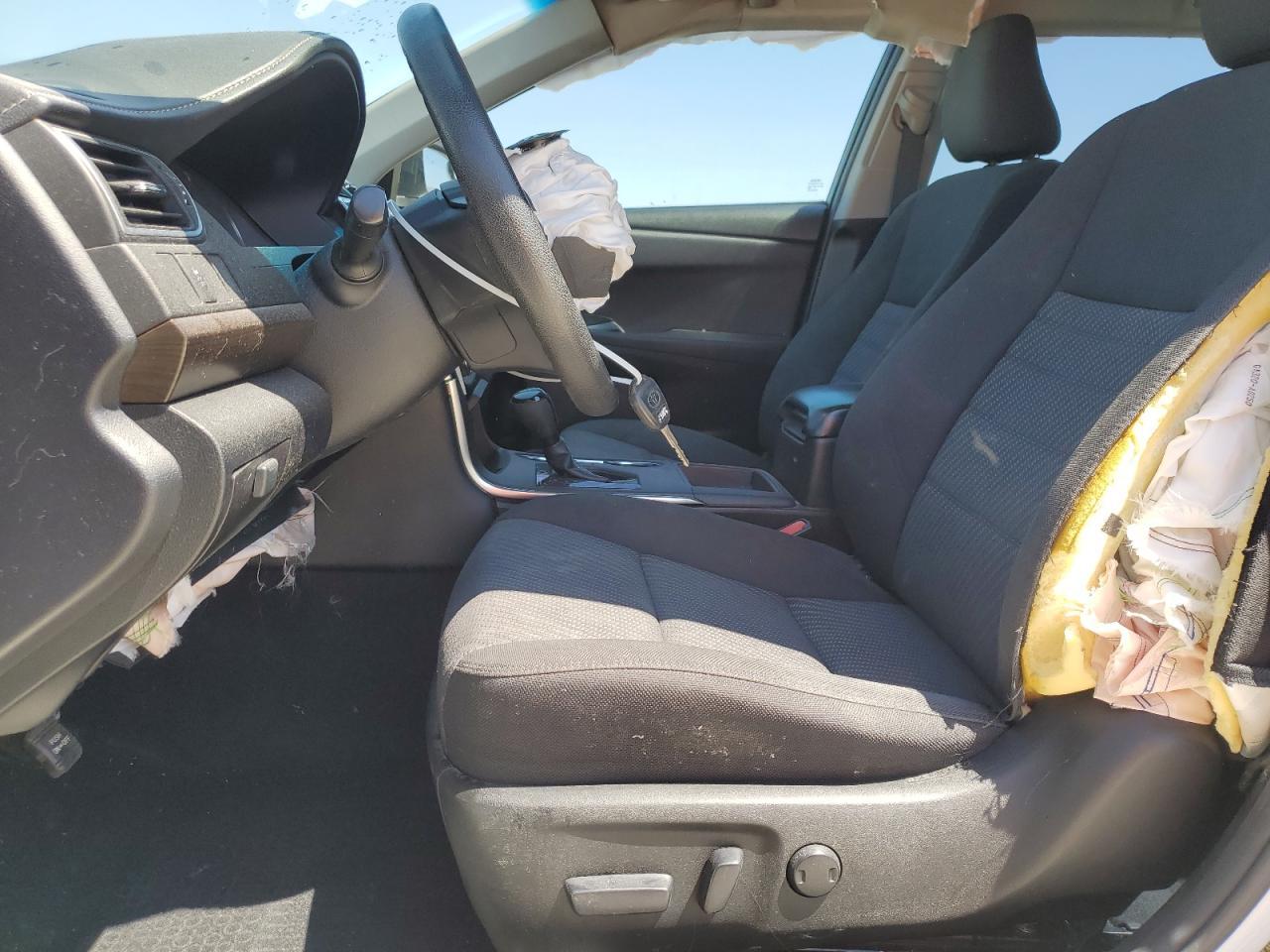 2016 TOYOTA CAMRY LE - Фото 7