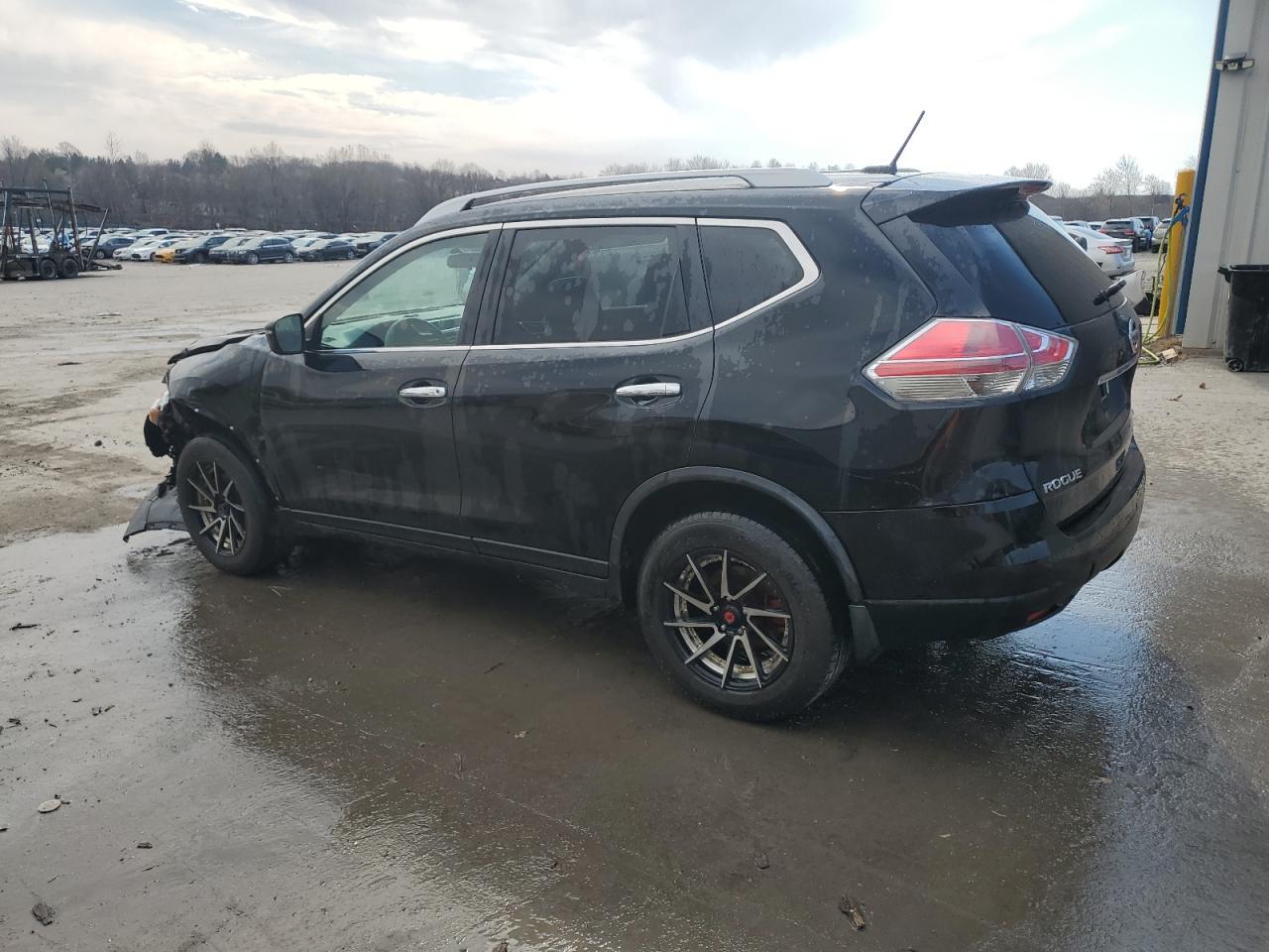 2015 NISSAN ROGUE S - Фото 2