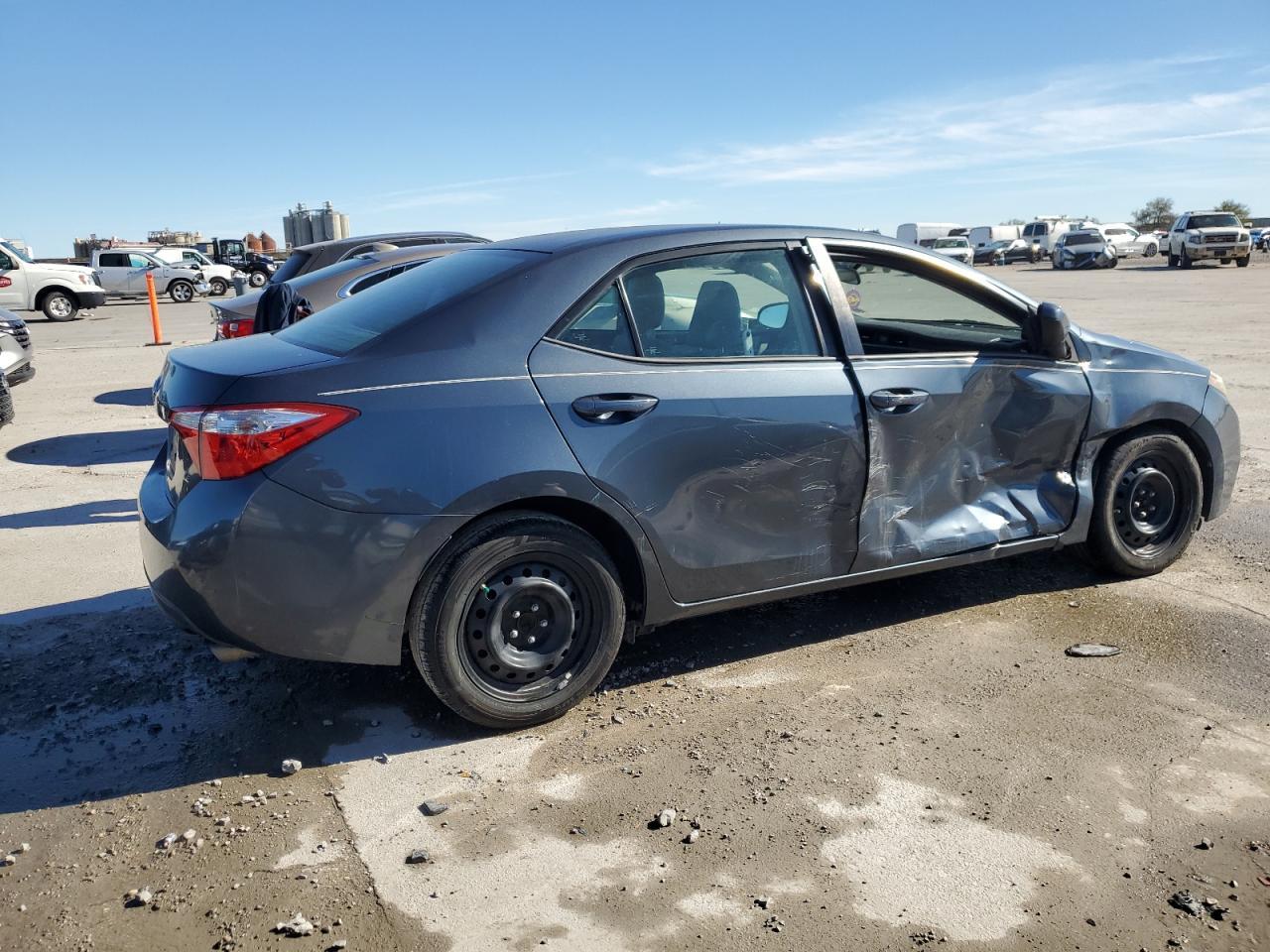 2016 TOYOTA COROLLA L - Фото 3