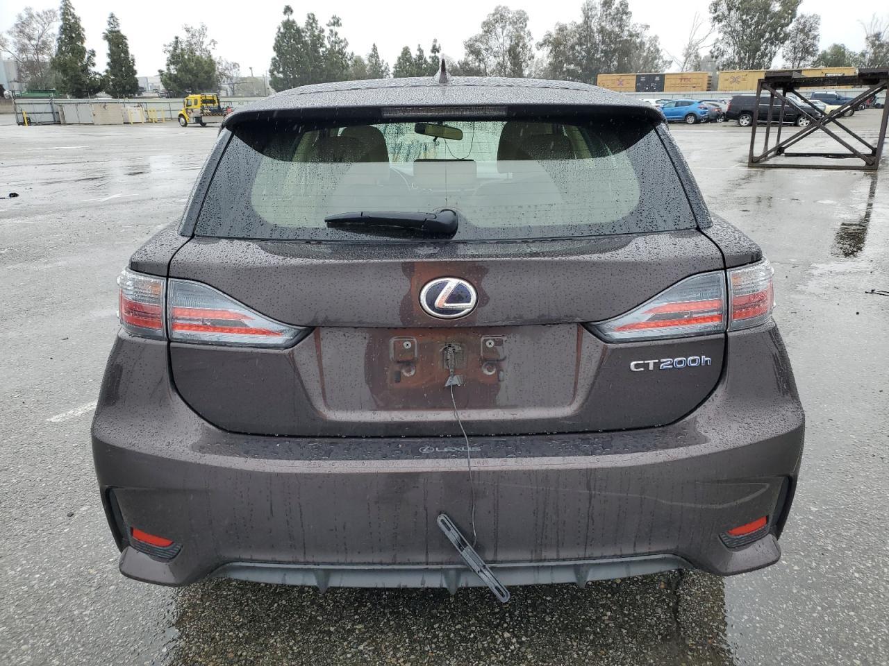 2016 LEXUS CT 200 - Image 6