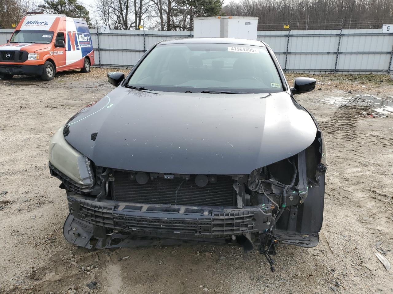 2014 HONDA ACCORD LX - Фото 5