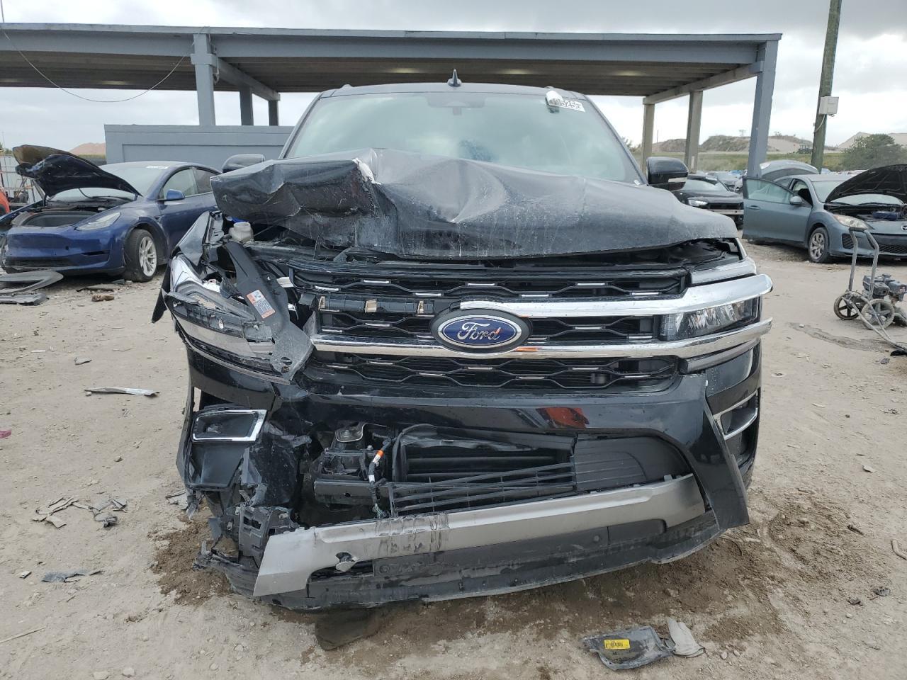 2024 FORD EXPEDITION - Фото 5
