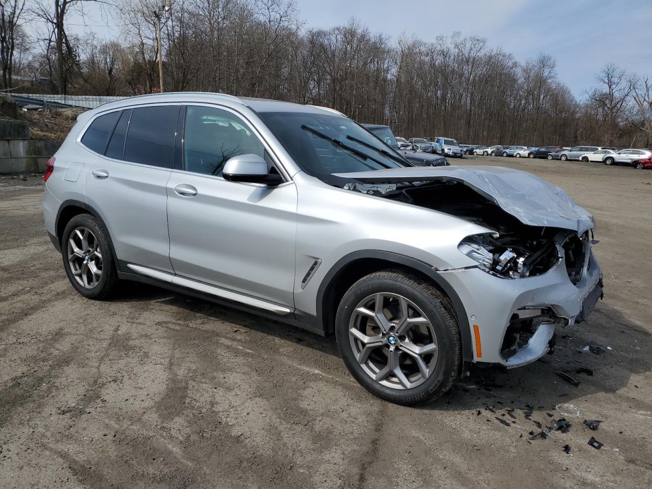 2021 BMW X3 XDRIVE3 - Фото 4