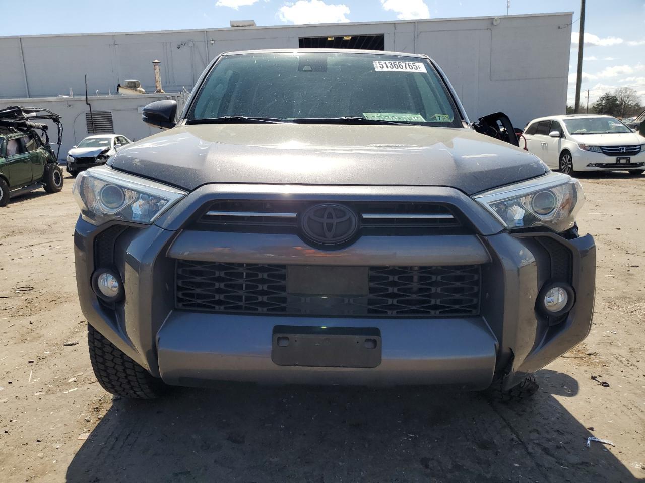 2020 TOYOTA 4RUNNER SR - Фото 5