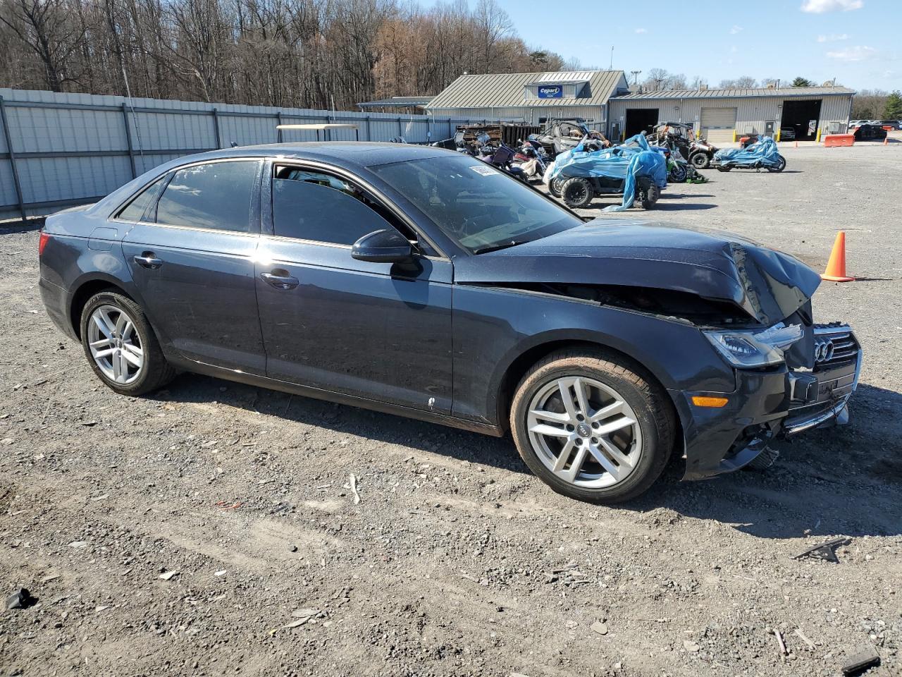 2017 AUDI A4 PREMIUM - Фото 4