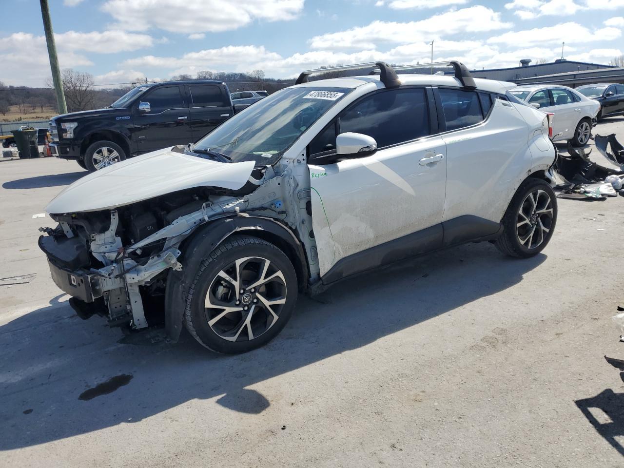 2018 TOYOTA C-HR XLE