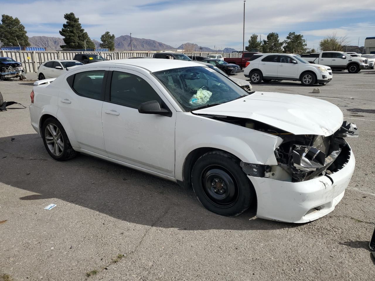 2014 DODGE AVENGER SE - Image 4