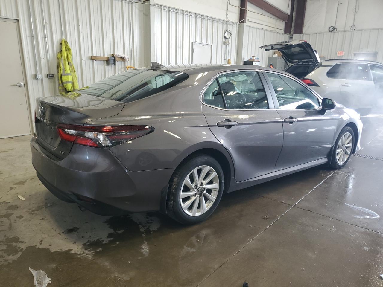 2024 TOYOTA CAMRY LE - Image 3