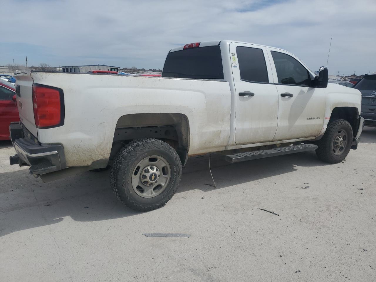 2015 CHEVROLET SILVERADO - Image 3