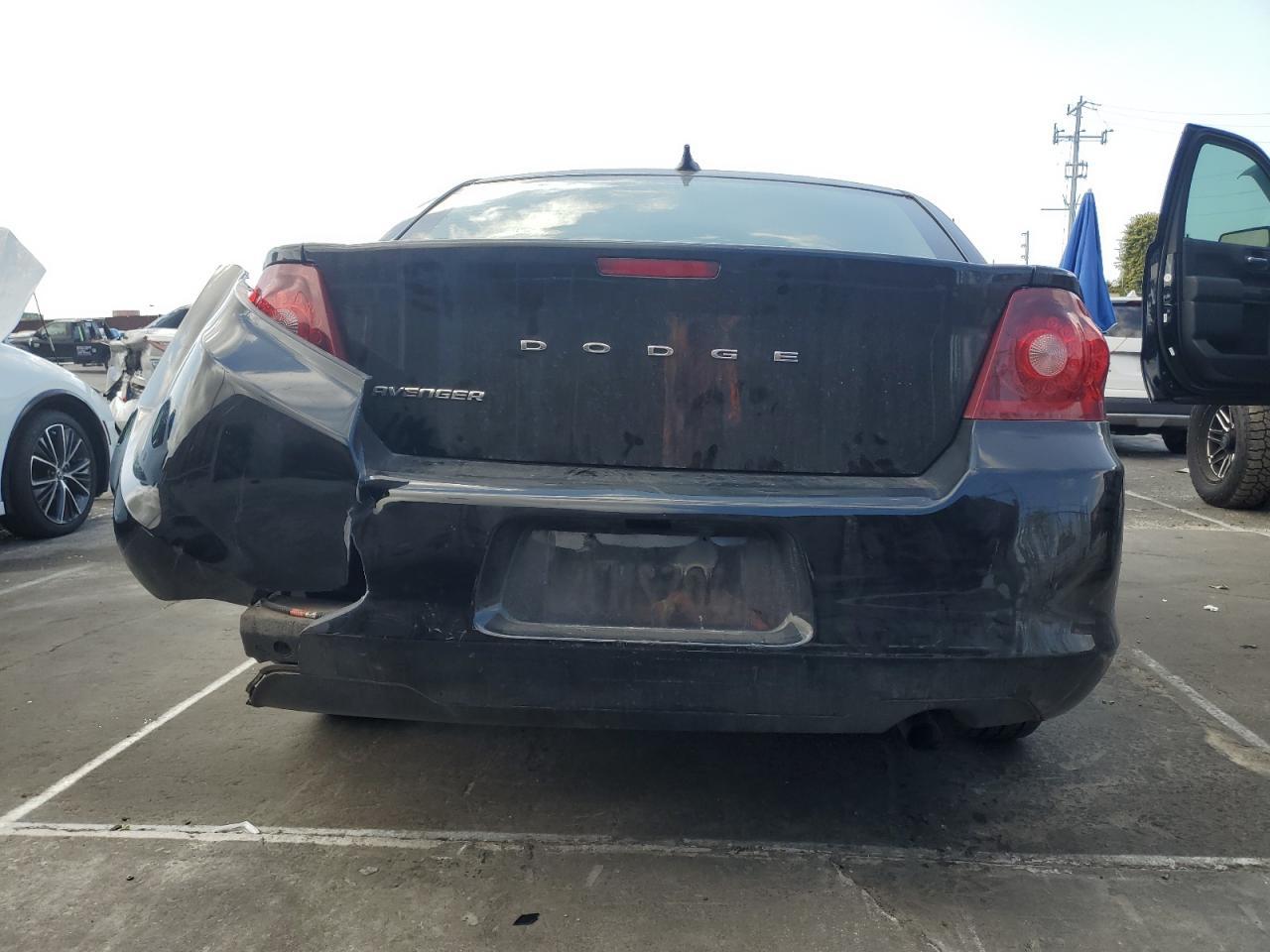 2014 DODGE AVENGER SE - Фото 6