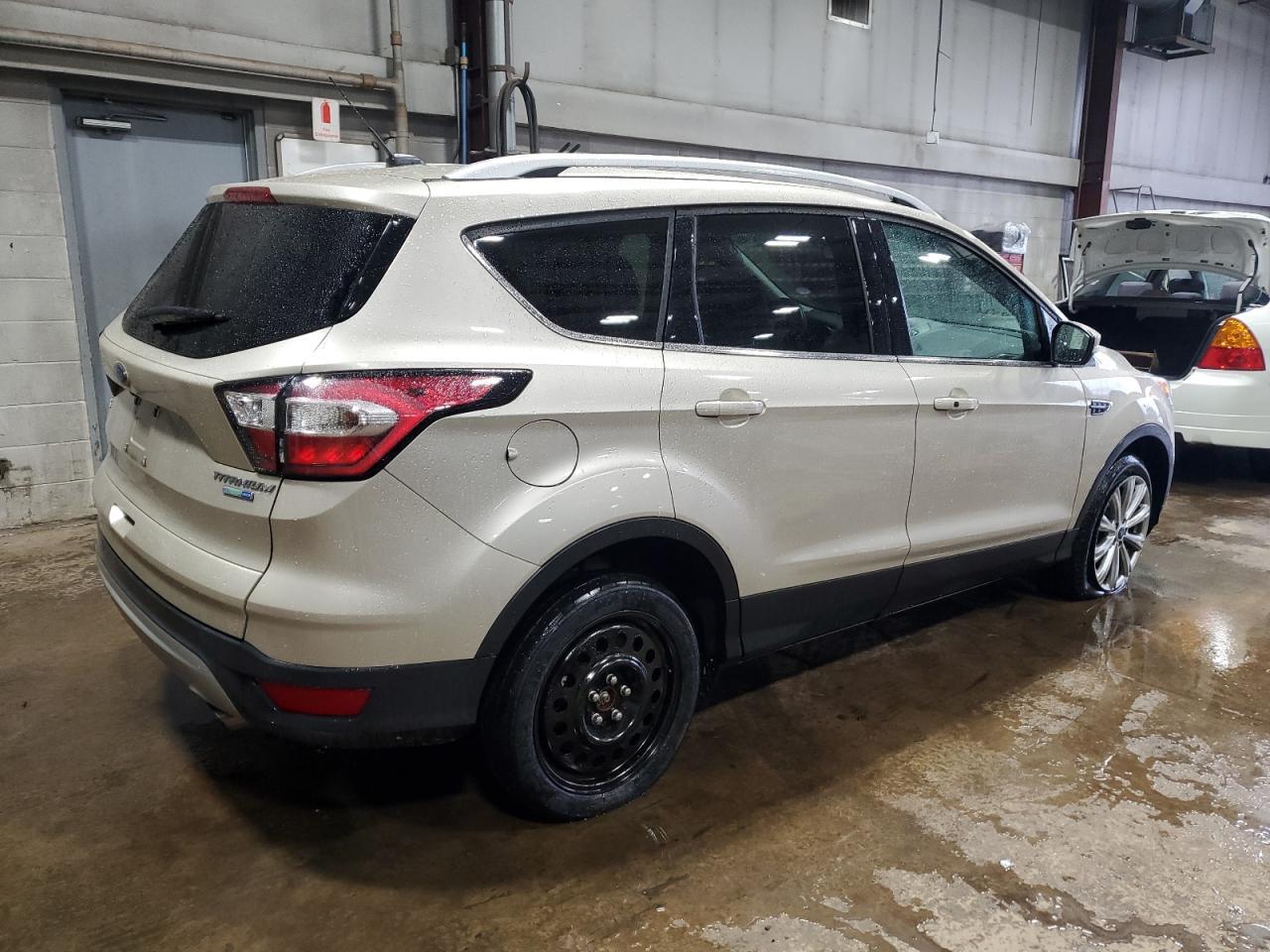 2017 FORD ESCAPE TIT - Image 3
