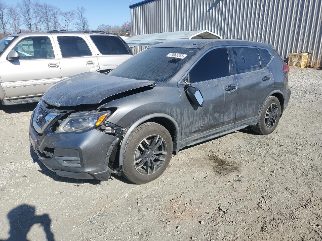 2017 NISSAN ROGUE S