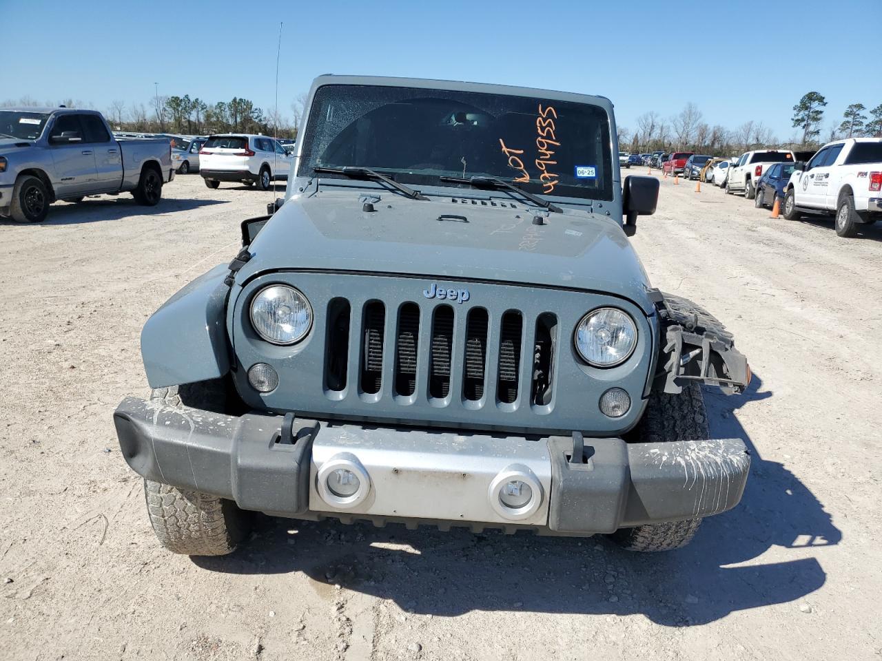 2015 JEEP WRANGLER U - Фото 5