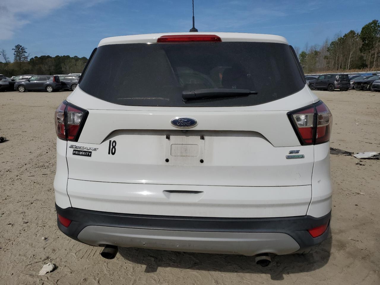 2017 FORD ESCAPE SE - Фото 6