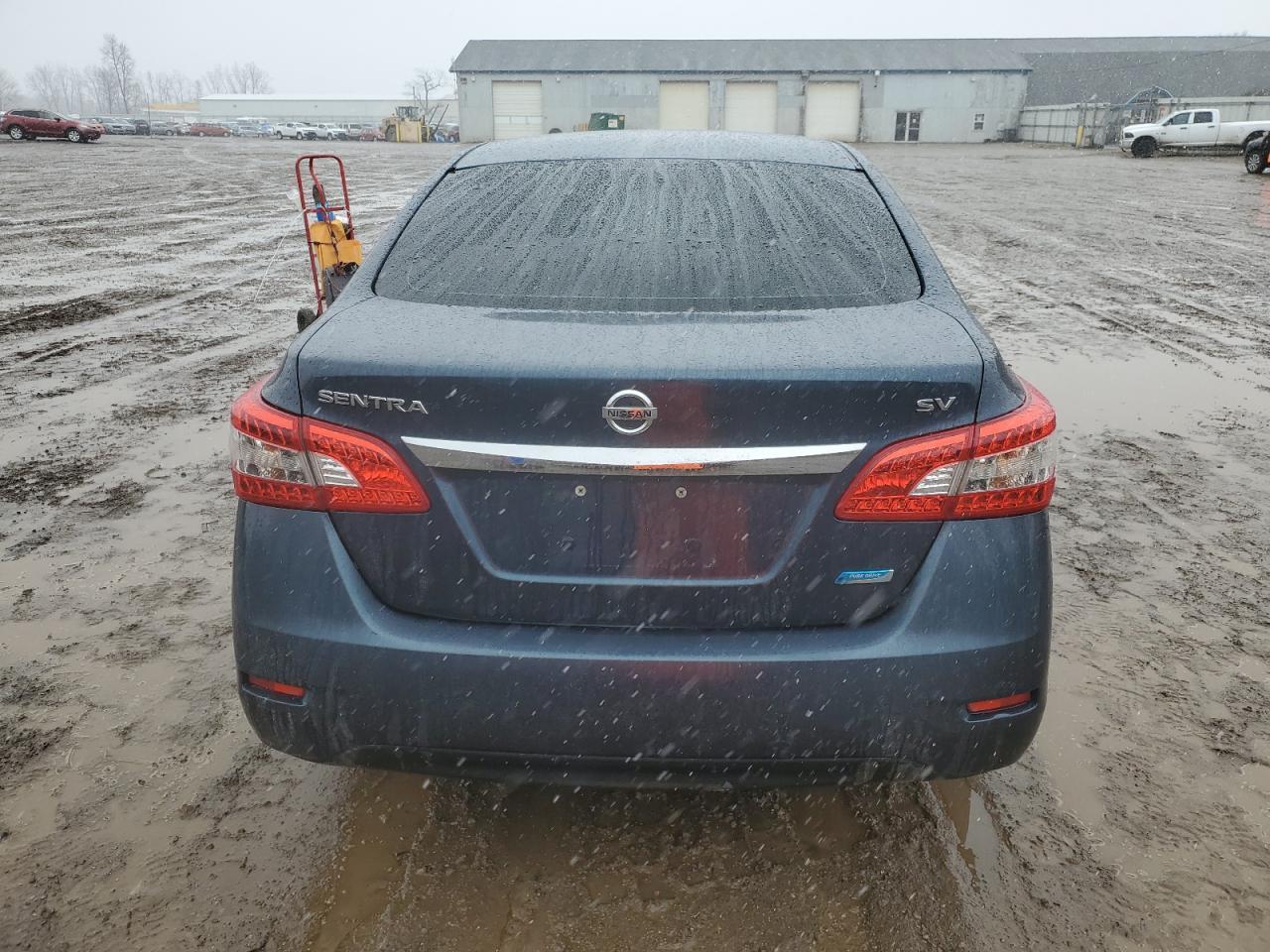 2013 NISSAN SENTRA S - Фото 6